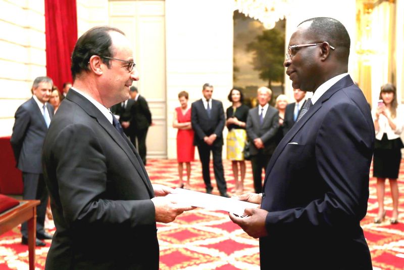 tl_files/actualite/lettres creance Amb Andorre Hollande.jpg